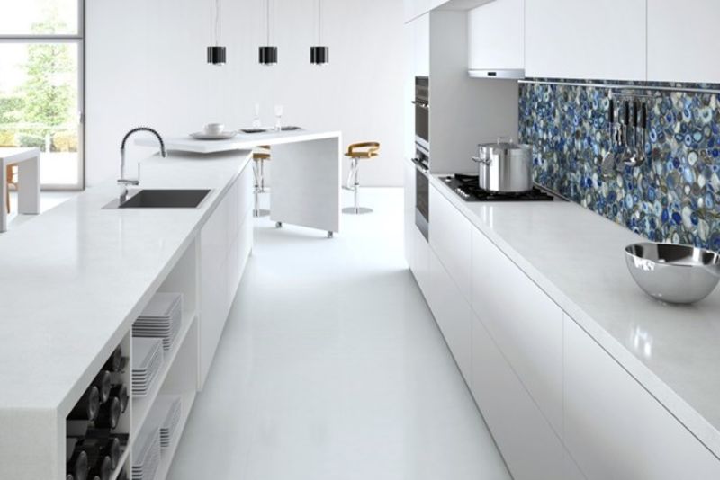 Kitchen Backsplash Ideas And Designs, White Kitchen With Quartz Countertop And Backsplash