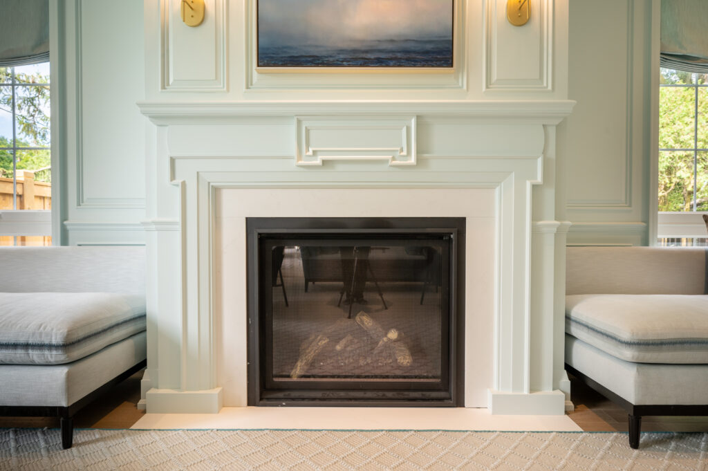 Princess Margaret Home Lottery
Caesarstone
FAMILY ROOM​
Fireplace & hearth, 405 Midday​