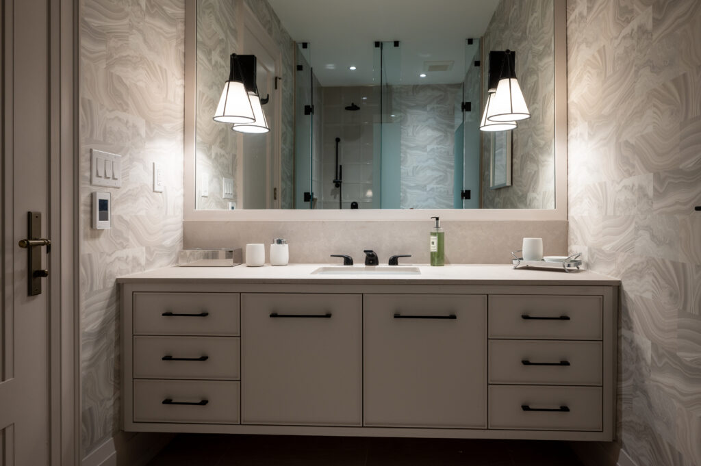 Princess Margaret Home Lottery
Caesarstone
GUEST BATHROOM​
Countertop & shower jambs, 4023 Topus Concrete 